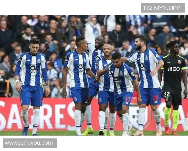 巴特主场迎战波尔图强强对决引发球迷热议与期待